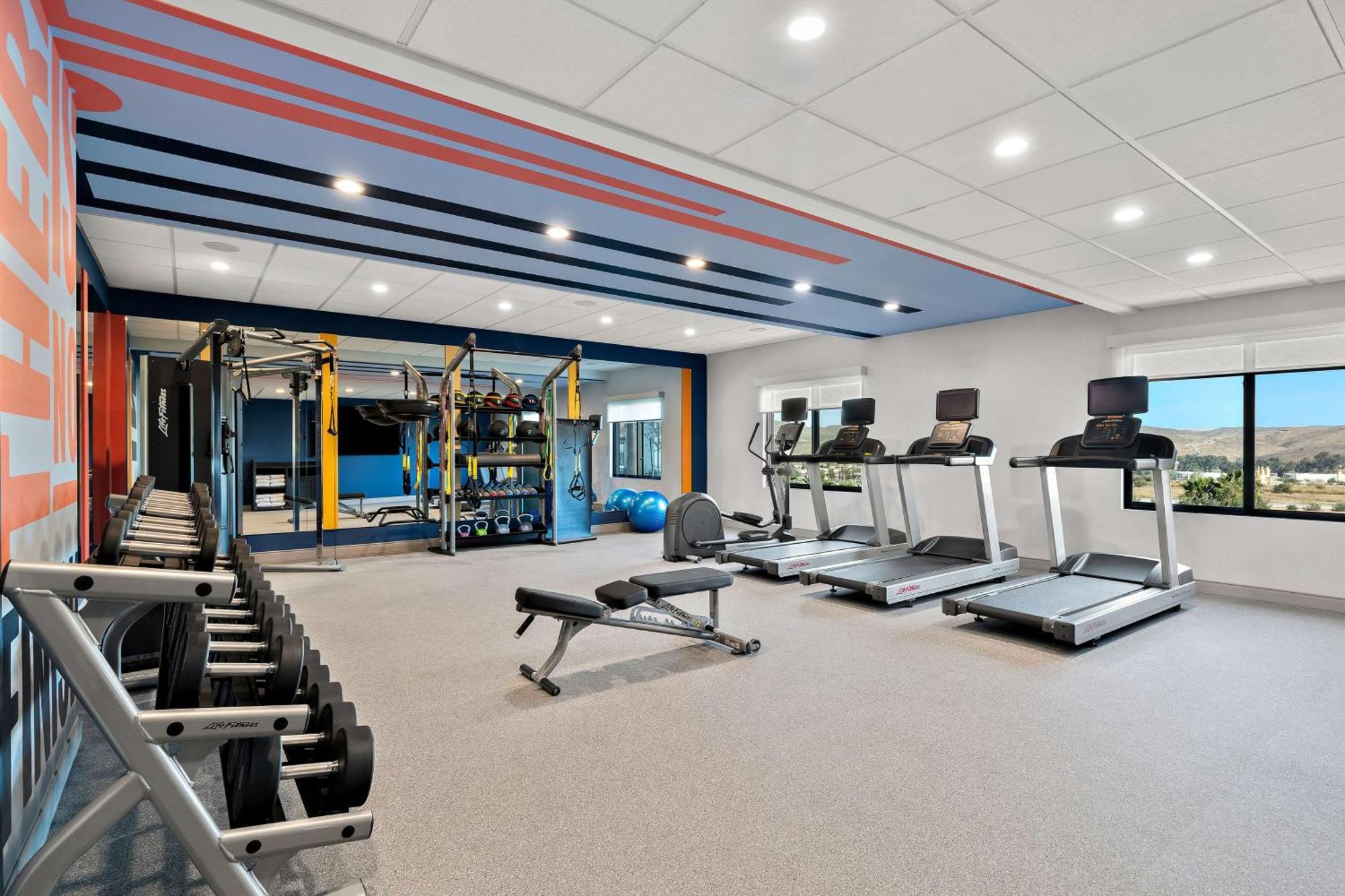Hampton Inn & Suites Corona, Ca Екстер'єр фото