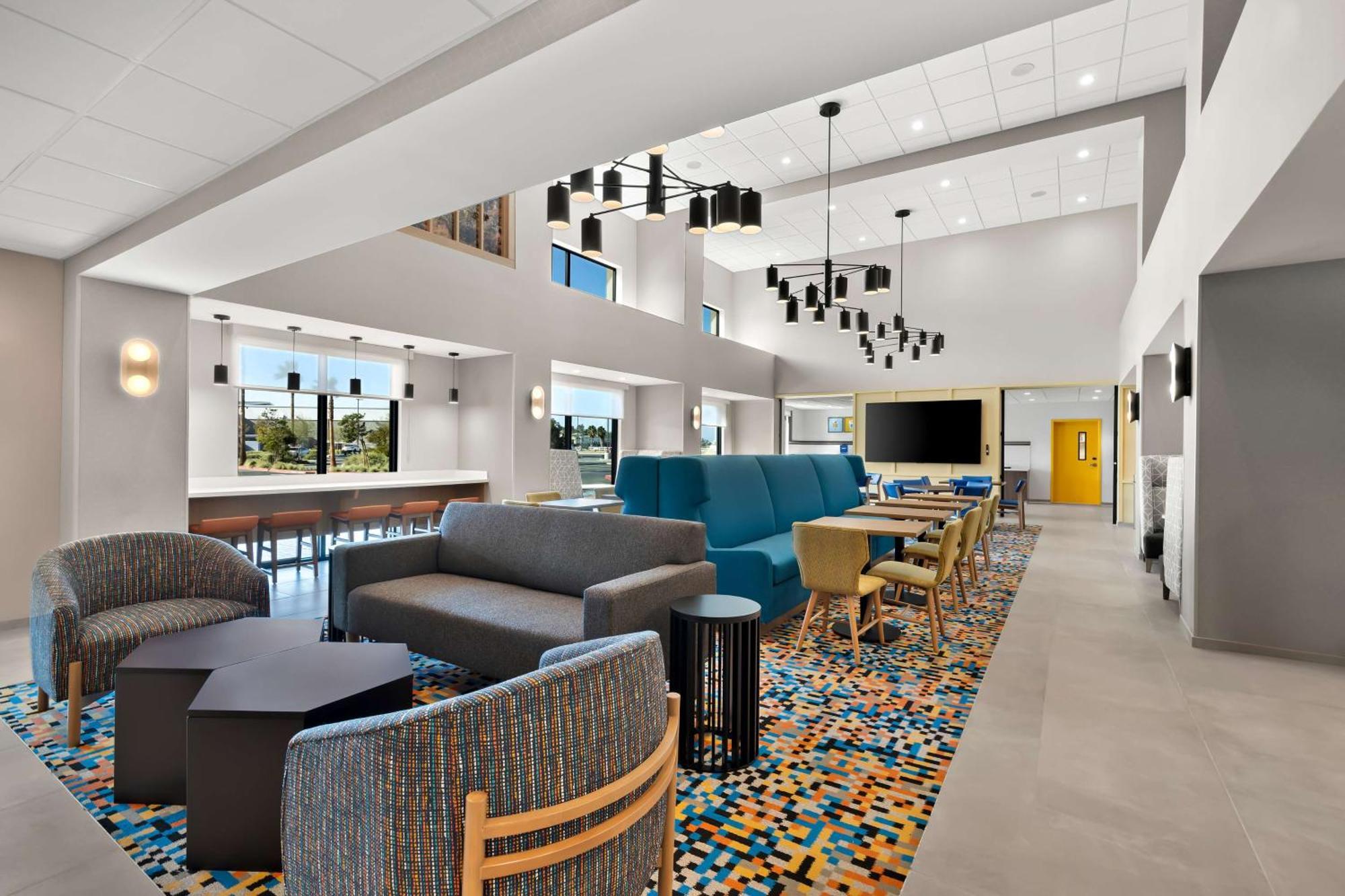 Hampton Inn & Suites Corona, Ca Екстер'єр фото
