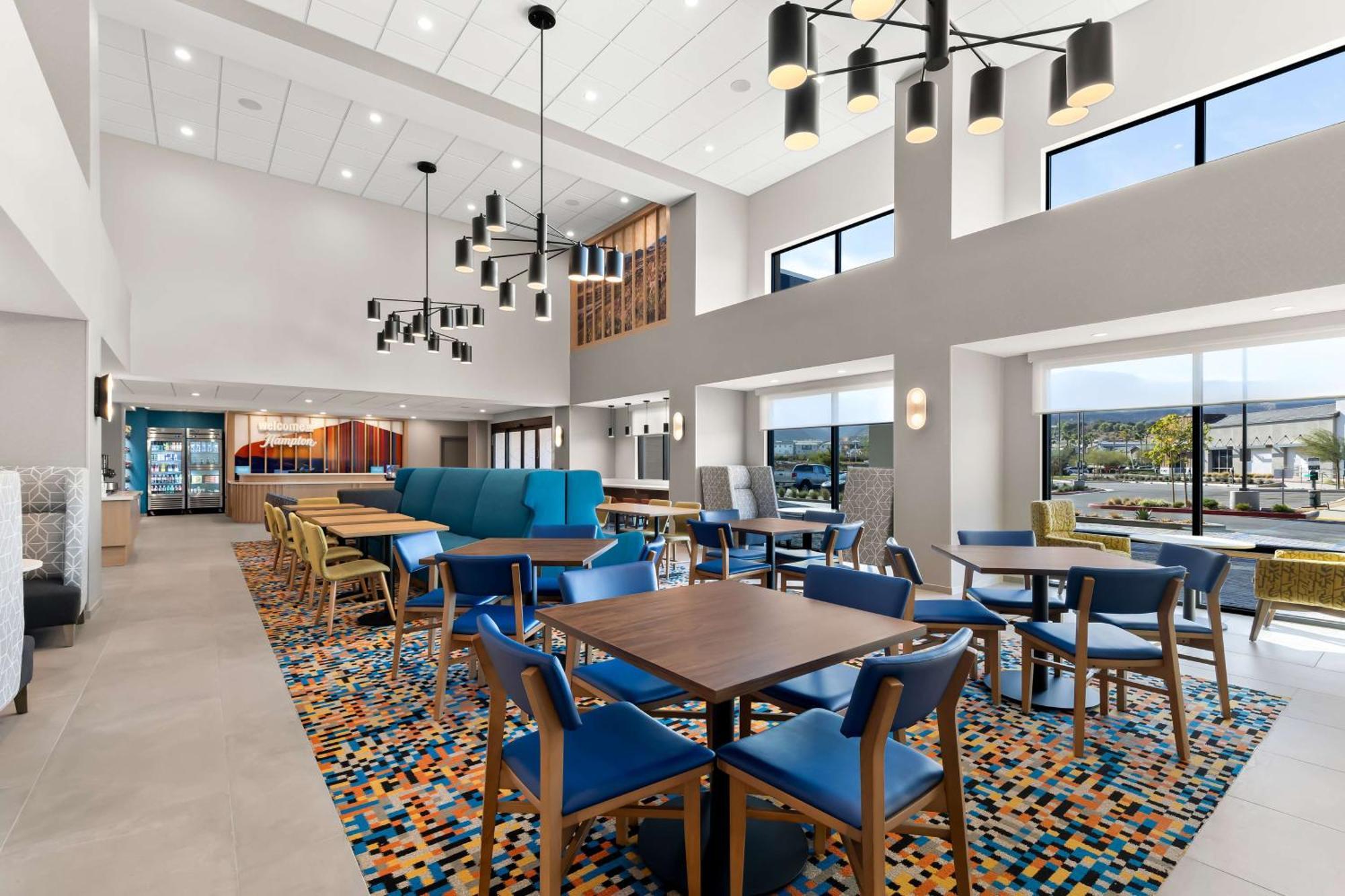 Hampton Inn & Suites Corona, Ca Екстер'єр фото